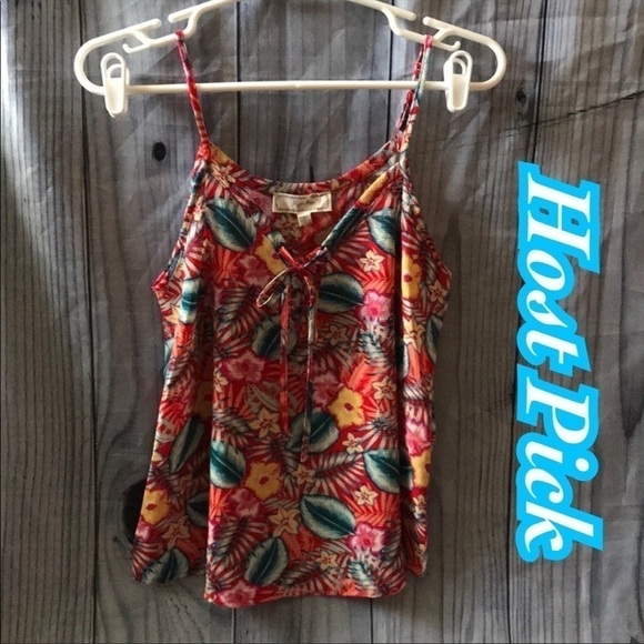 ✅HOST Pick✅ Hippie Rose Tank Top, Medium - Picture 1 of 6